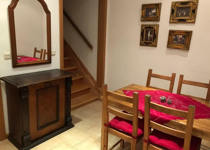 Ferienwohnung Am Schloss Eller - Am Dammsteg
