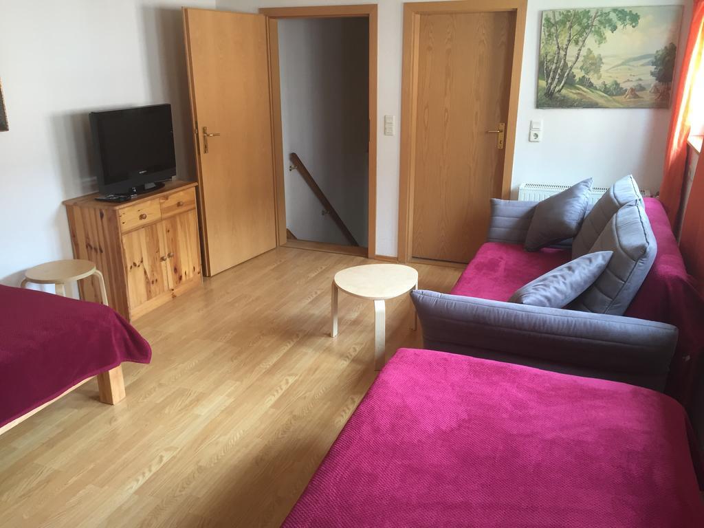 Apartment Ferienwohnung Am Schloss Eller - Am Dammsteg Düsseldorf